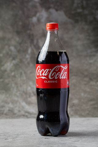 Coca-Cola (1л)