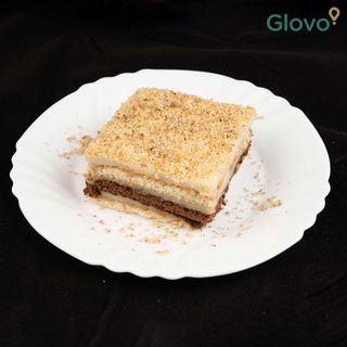 Бисквитена Торта с Ванилов Крем