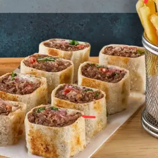 Chawarma Saj Roll Platter Viande -8 Pièces+ frites