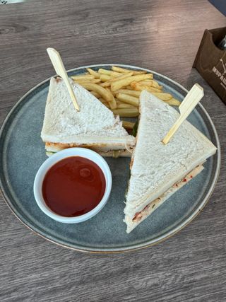 Клаб сендвіч