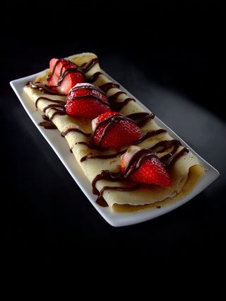 Clătită cu Nutella și căpșuni