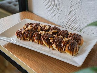 Міні-панкейки з шоколадом та карамеллю (190g)