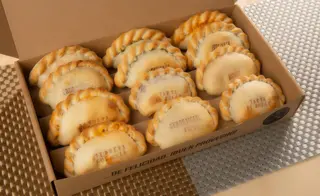 Empanada de Queso y Hongos
