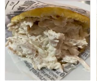 Arepa De Pollo