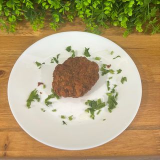 Домашен телешки шницел (1бр)