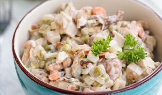 ქათმის სალათი სოკოთი 0.250 გრ