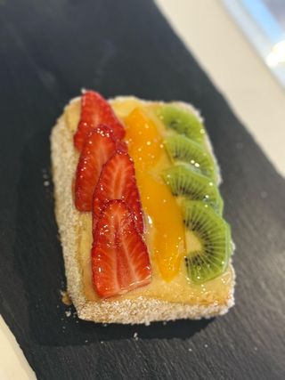 Pastel Frutas