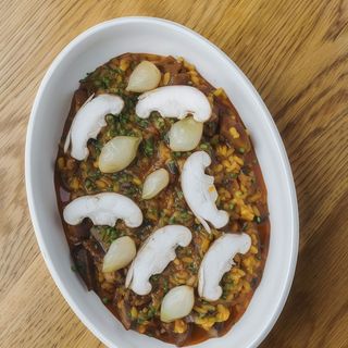 Arroz meloso de costilla de cerdo y setas