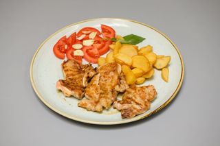 Pulpă de pui dezosată la grătar