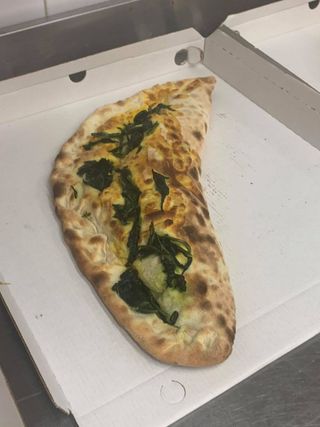 calzone con cicoria