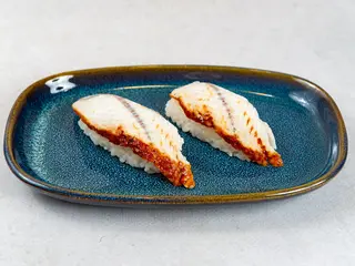 Nigiri z węgorzem 2 stz (90g)