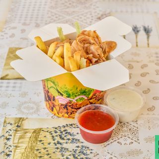 Box Kebab (Grande) + Patatas + Arroz