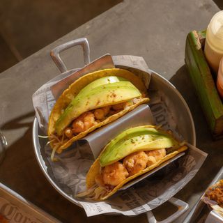 Tacos De Camarón (2 Uds.)
