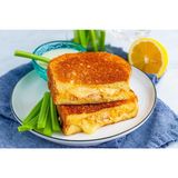 Grilled cheese sandwich with chips