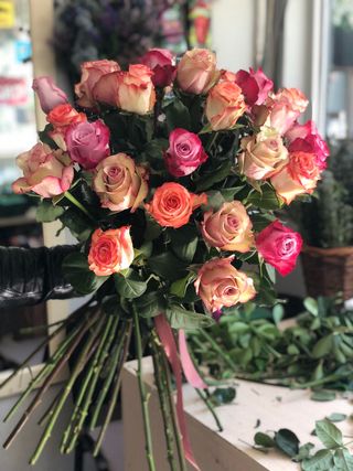 ვარდების თაიგული