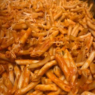 Mini macarrons bolonyesa amb beixamel