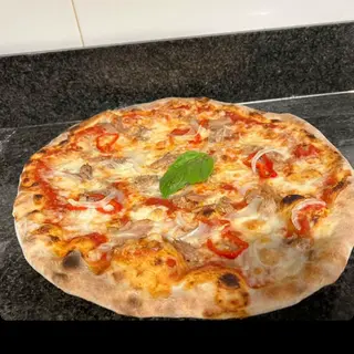 Pizza Mediterránea