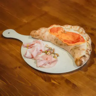 Calzone mortadella