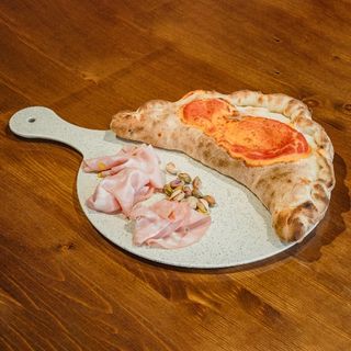 Calzone mortadella
