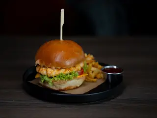 Burger z kurczakiem