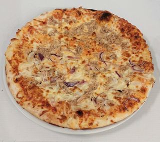 Pizza Al Tonno