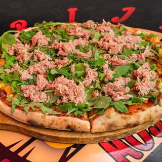 Tuna pizza 24cm