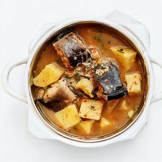 Catfish Pepper Soup With Yam