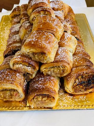 Foietaj cu mere si nuca