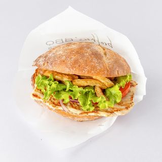 Сандвич с пилешки стек (320г)