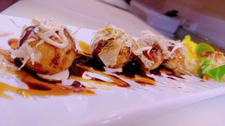 11. Takoyaki De Pulpo Con Katsuobushi (4 Uds.)