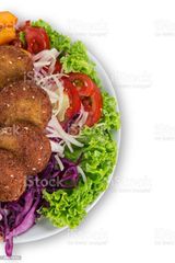 Plato De Verduras Y Falafel