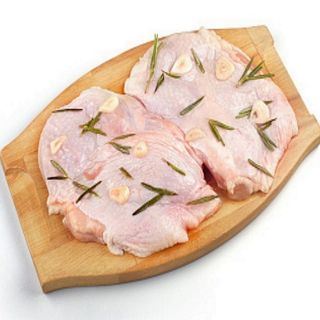 Шашлык из куриного бедра маринованный п/ф