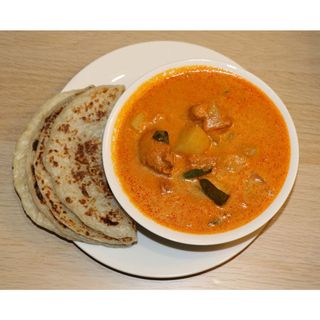 Coconut Chicken Curry with Chapatis