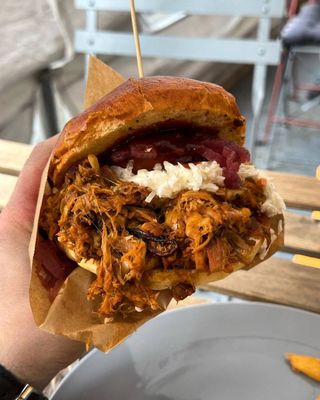 Zestaw: Kanapka Pulled Pork + Frytki ⭐
