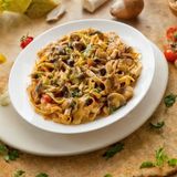 Талиатели с телешко и диви гъби.