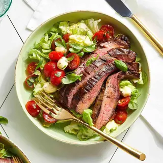 Steak salad