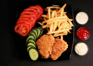 Piept pane la platou picant