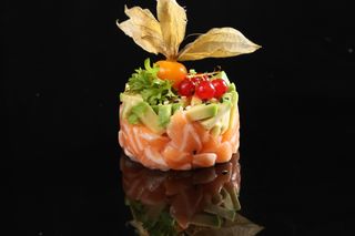 C6 Tartara di salmone