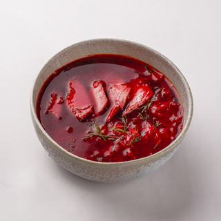 Борщ с телятиной и подкопченной сметанной (0,380гр)