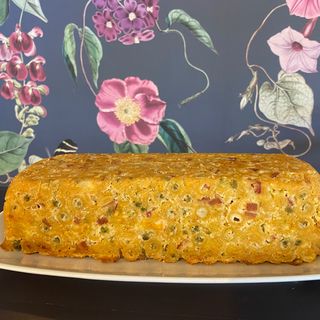 Timballo con prosciutto e piselli 