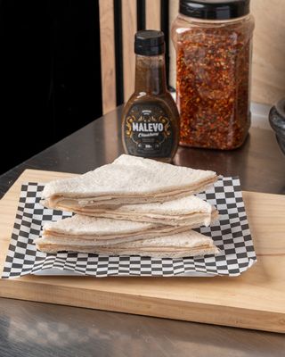 Sandwich De Miga De Jamón Y Queso
