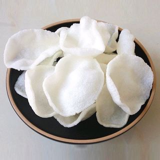 Pan de gambas / Shrimp crackers