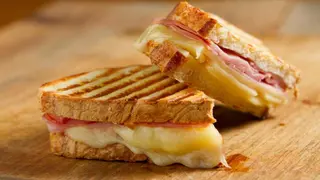 Sándwich Mixto