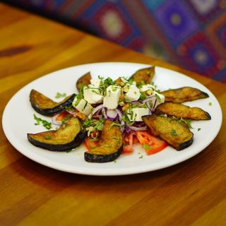 Салат Надугі (250g) 