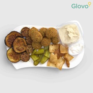 Порция фалафел голяма