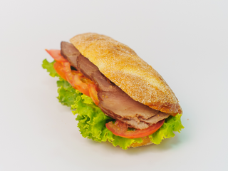 Чиабатта "Телятина с соусом по-итальянски" (0,220 кг)