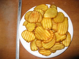 Хрупкави картофки (250г)