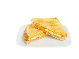 Sándwich mixto con huevo a la ventana