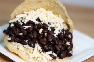 Arepa dominó (1 ud.)