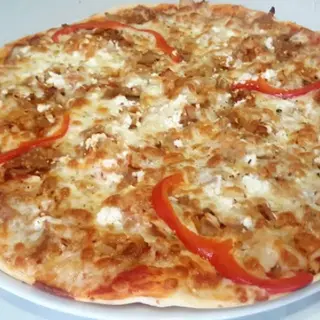 4. Pizza Americana